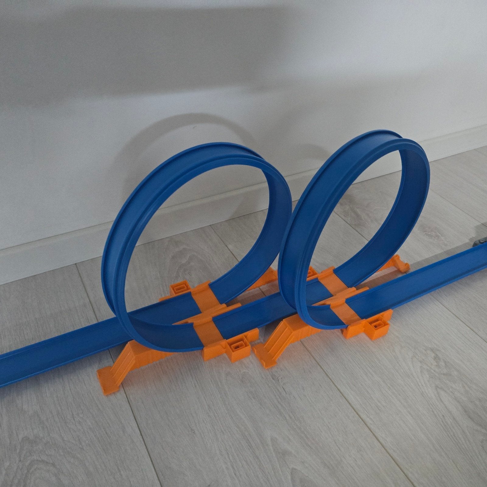Racebaan met Dubbele Looping, Kinderen en Baby's, Speelgoed | Racebanen, Gebruikt, Racebaan, Handmatig, Hot Wheels, Met looping