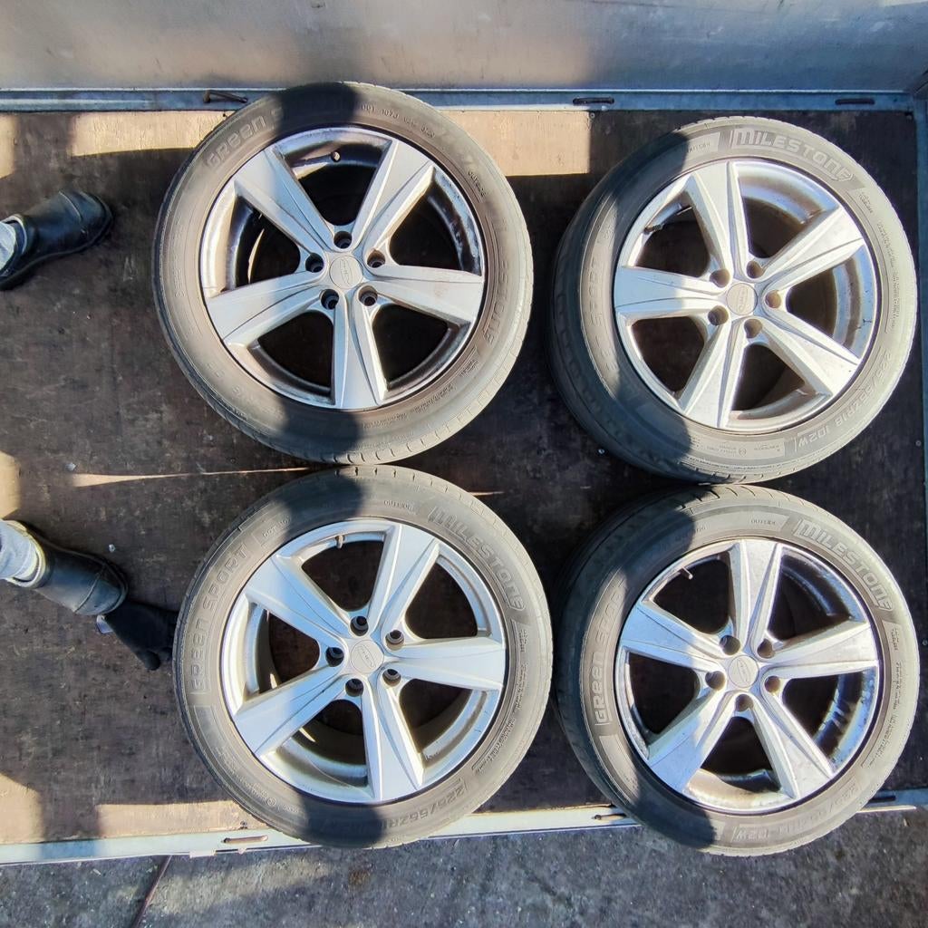 Velgen 225/55 R18. Mitsubishi Outlander PHEV, Auto-onderdelen, Ophalen, 18 inch, Gebruikt, Banden en Velgen