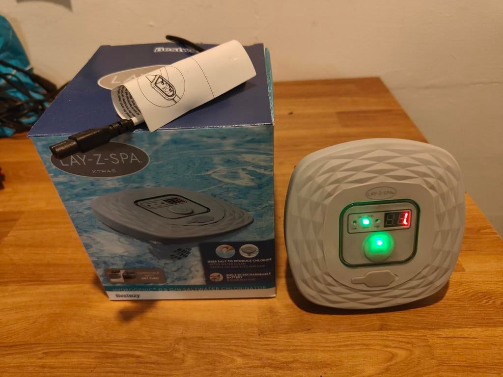 Chlorinator, Lay-z-spa Thermocover Hawai, 13 kg spa zout, Ophalen, Zo goed als nieuw