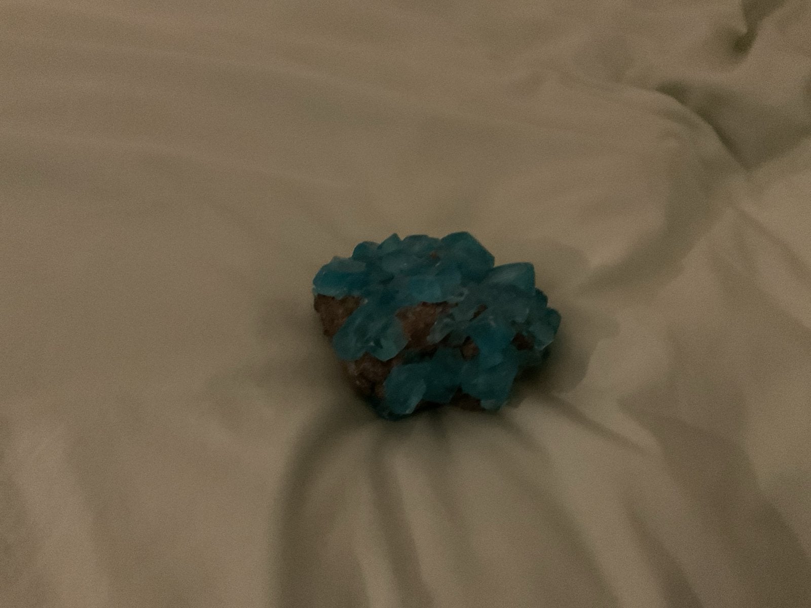 Prachtige Blauwe Kristal Cluster - Decoratief Stuk, Ophalen, Zo goed als nieuw