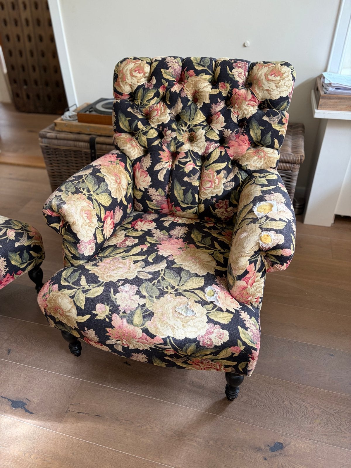 Prachtige fauteuil / stoel met voetenbankje - Opknapper, Ophalen, Gebruikt, Overige kleuren, Eén