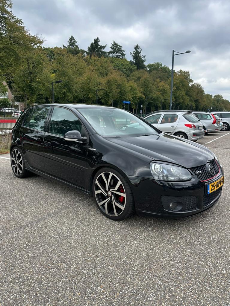 Volkswagen Golf 2.0 GTI 147KW 2008 Zwart, Auto's, Volkswagen, 4 cilinders, Zwart, Origineel Nederlands, Handgeschakeld