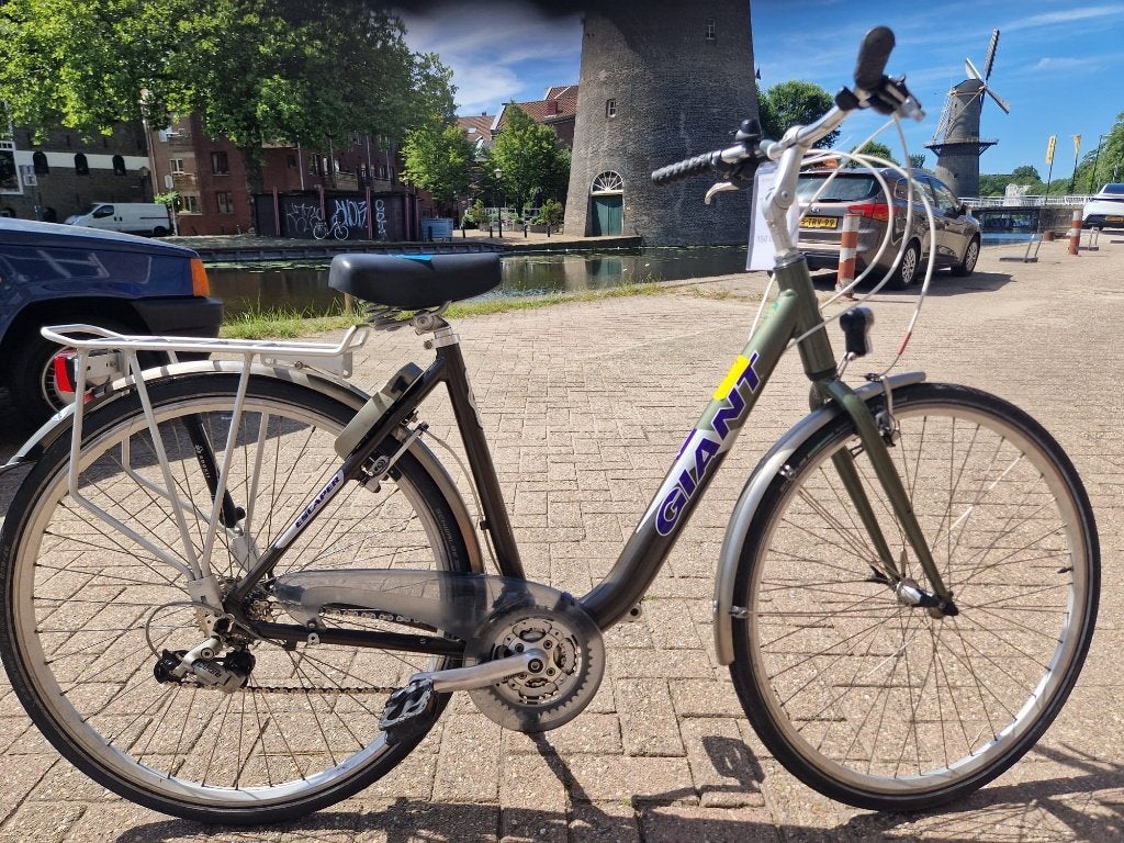 Koop bij ons uw dames sportfiets en steun onze stichting!, Zo goed als nieuw, Ophalen, Overige merken, Minder dan 10 versnellingen
