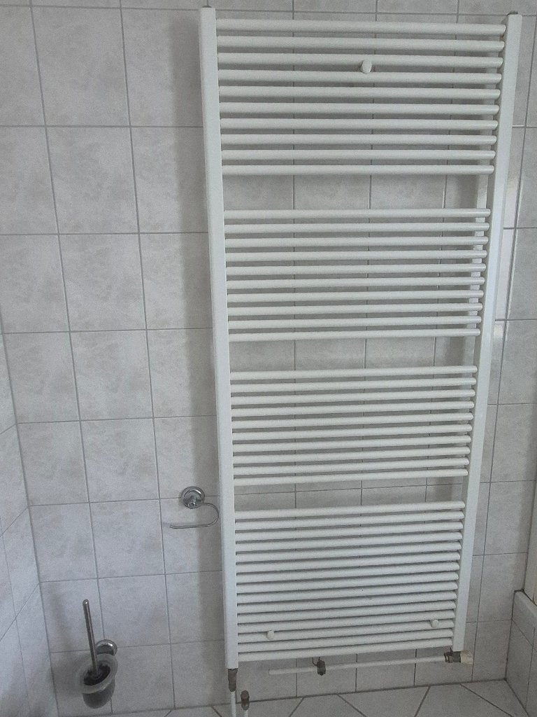 Badkamer radiator, Doe-het-zelf en Verbouw, Ophalen, Gebruikt, Radiator, 60 tot 150 cm