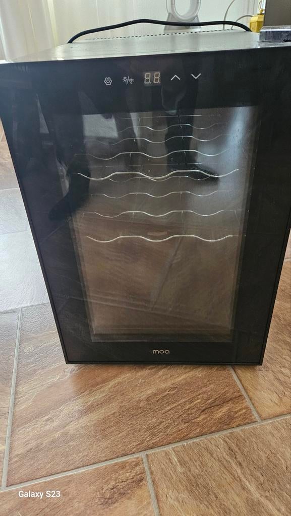 Wijnkoelkast, Minder dan 75 liter, Ophalen of Verzenden, Nieuw, Zonder vriesvak