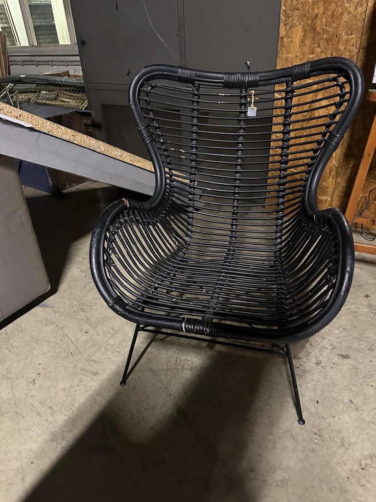 Zwarte rotan fauteuil - Egg Chair stijl, Huis en Inrichting, Gebruikt, Zwart, Riet of Rotan, Ophalen of Verzenden