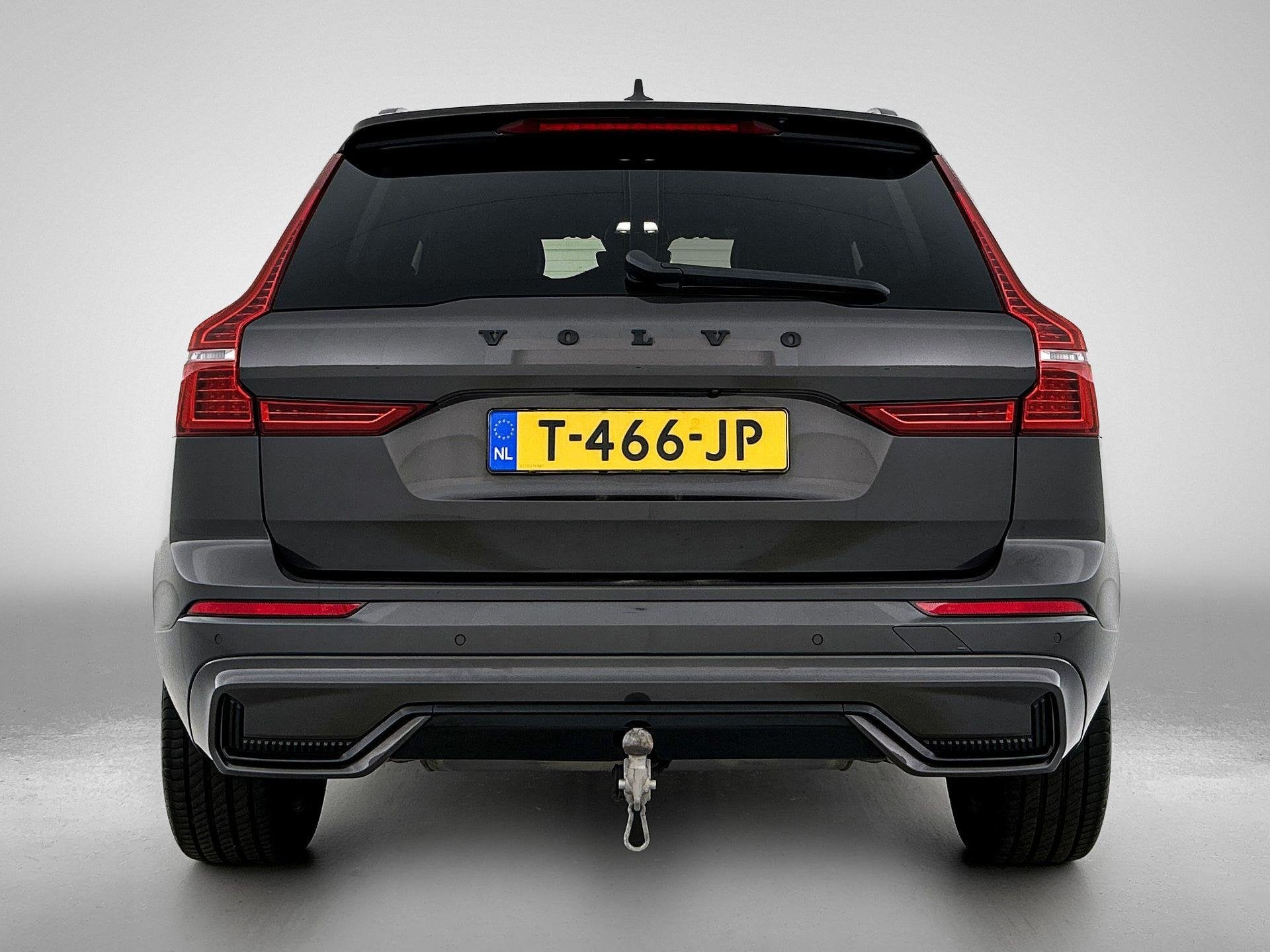 Volvo XC60 2.0 B4 R-Design | ACHTERUITRIJCAMERA | ELEKTRISCH, 12 maanden, Gebruikt, Euro 6, 4 cilinders