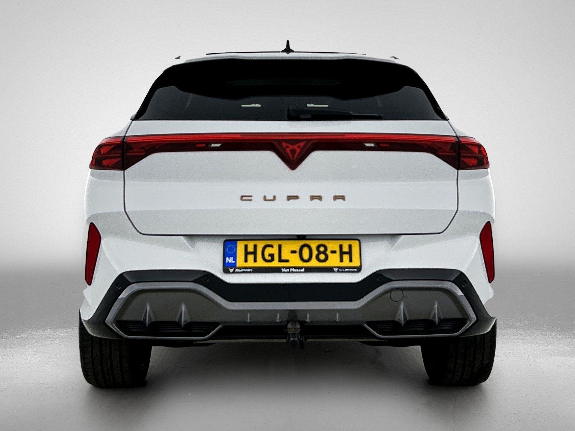CUPRA Terramar 1.5 TSI e-Hybrid VZ Performance | TREKHAAK |, Auto's, 12 maanden, 4 cilinders, 150 min, Alcantara
