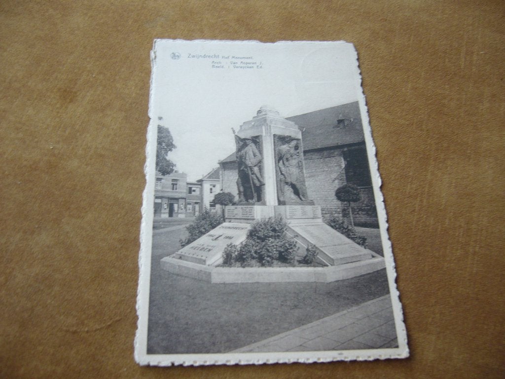 ZWIJNDRECHT  =  HET MONUMENT, Verzenden, 1940 tot 1960, Gelopen, Zuid-Holland