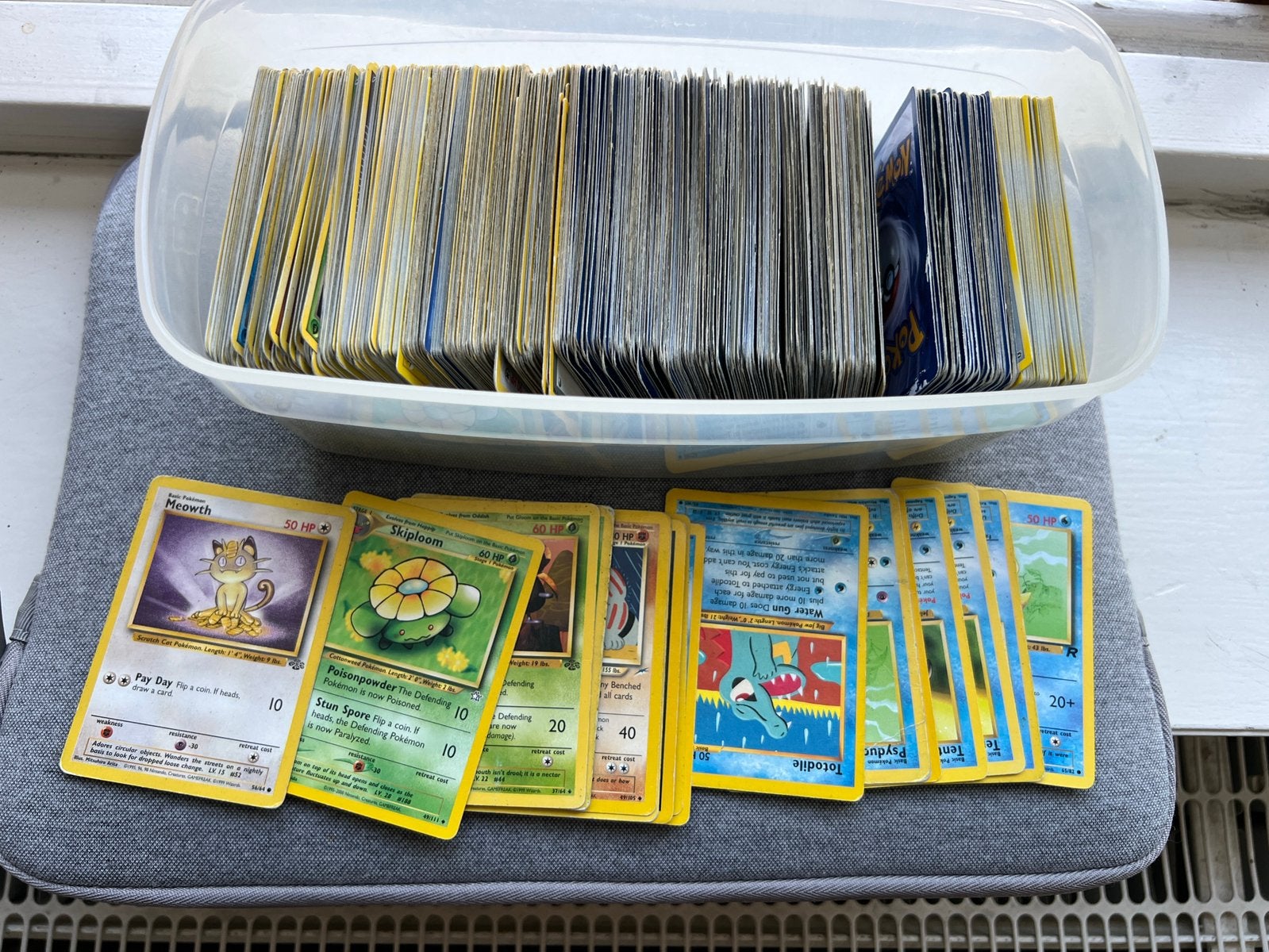 Doos Pokémon kaarten, Ophalen of Verzenden, Zo goed als nieuw