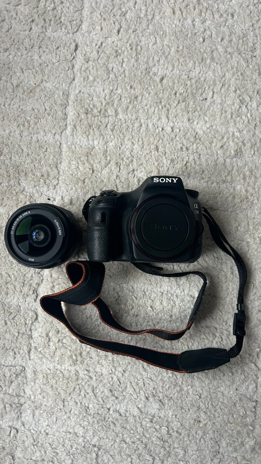 Sony A58 + 18-55mm lens camera set + 128GB SD kaart, Geheugenkaart, Ophalen of Verzenden, Zo goed als nieuw, Sony