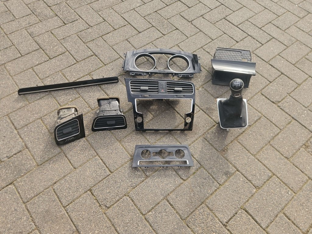 INTERIEURLIJSTEN VW GOLF 7, Auto-onderdelen, Interieur en Bekleding, Niet ingevuld, Gebruikt, Volkswagen, Niet ingevuld