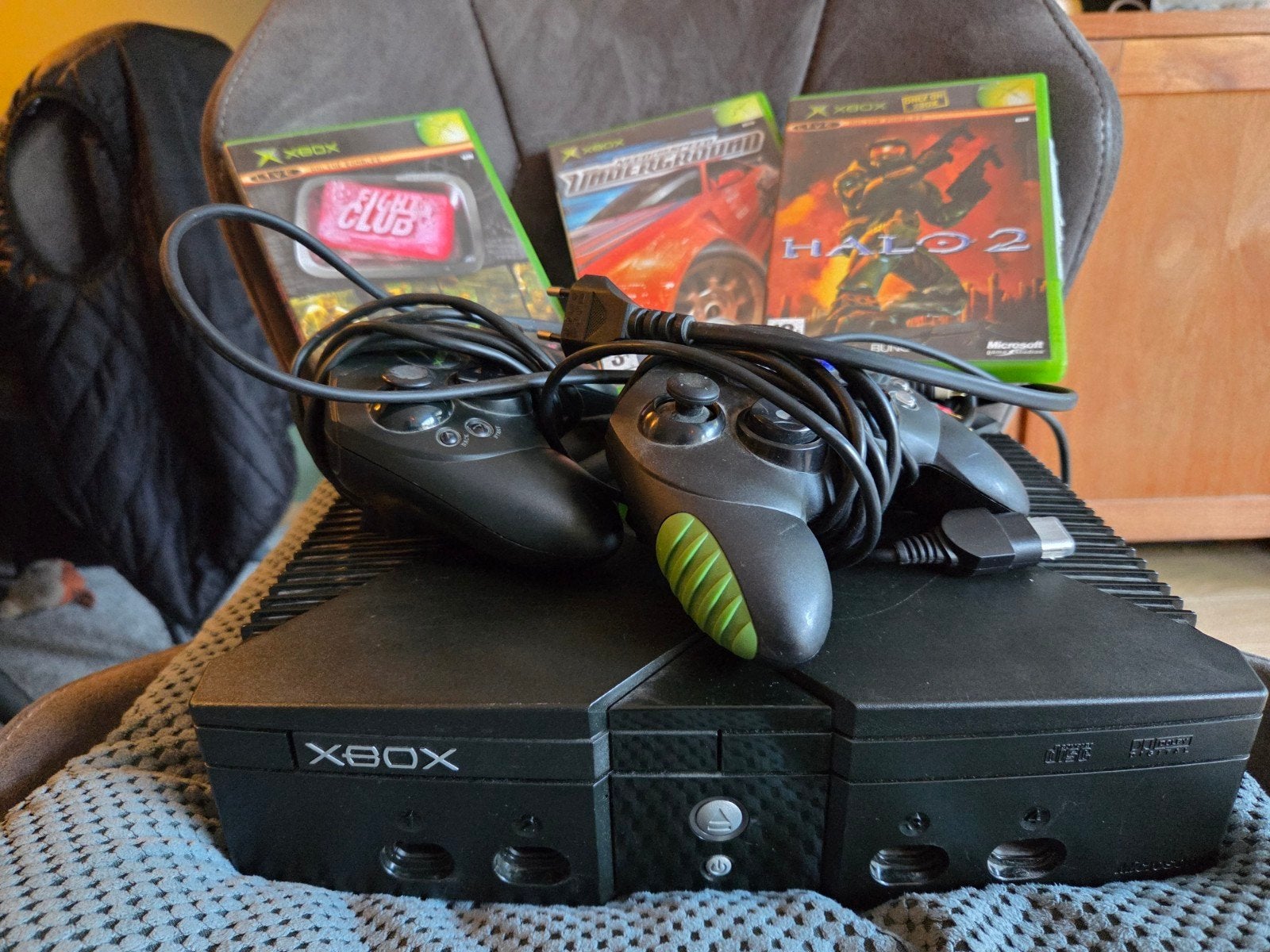Originele Xbox met 2 controllers en 3 games, Spelcomputers en Games, Spelcomputers | Xbox Original, Ophalen, Zo goed als nieuw