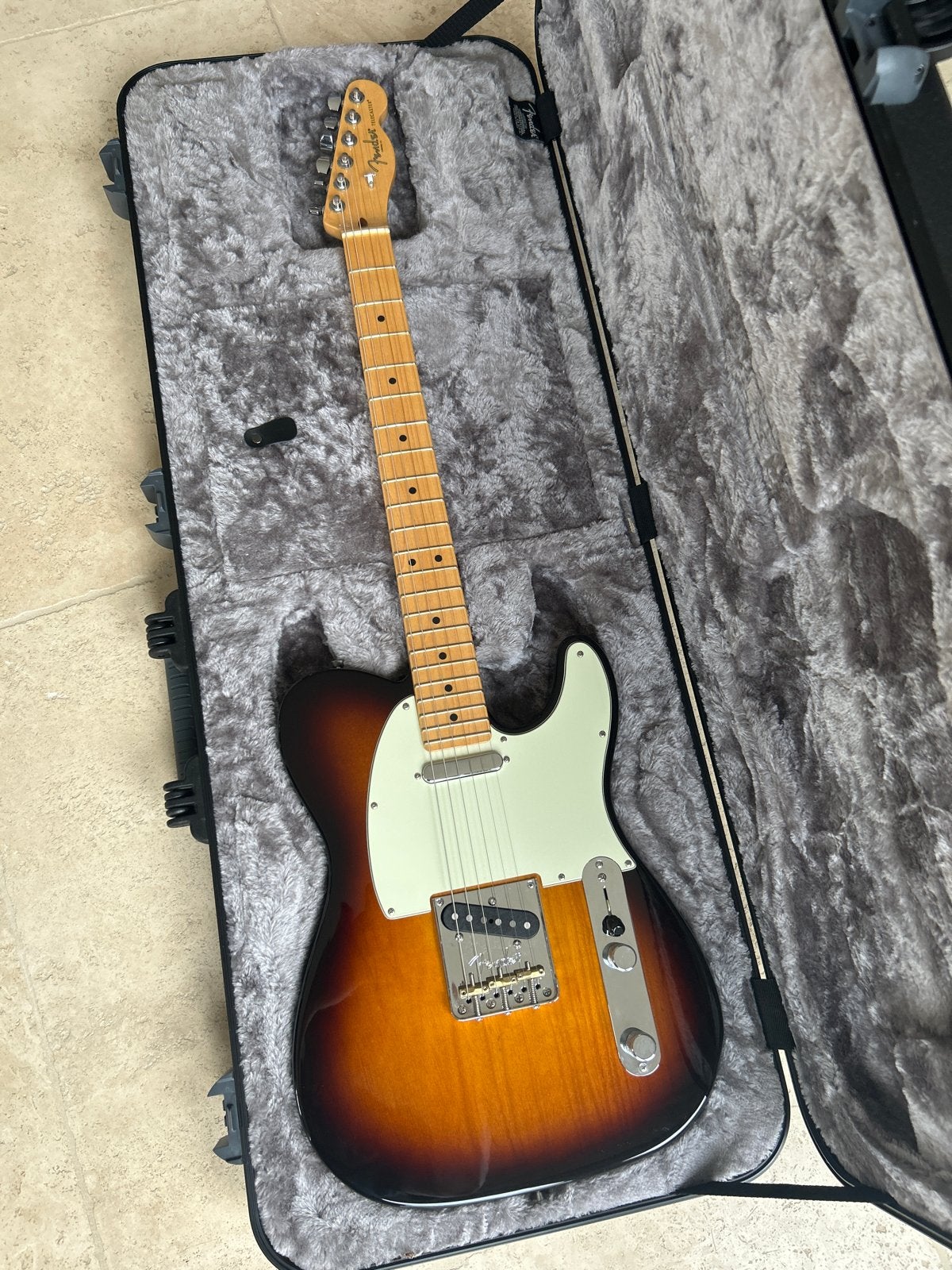 Fender American Professional Telecaster Sunburst, Ophalen, Zo goed als nieuw, Solid body, Fender