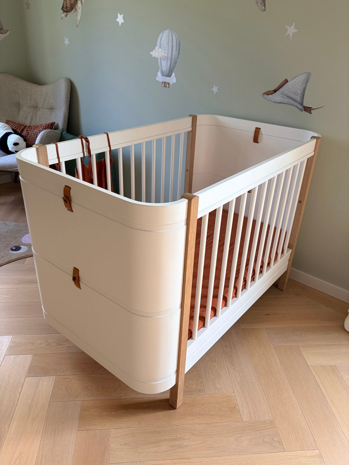 Oliver Furniture Wood Mini+ Cot Incl. Junior Kit, Ophalen, Gebruikt, Ledikant