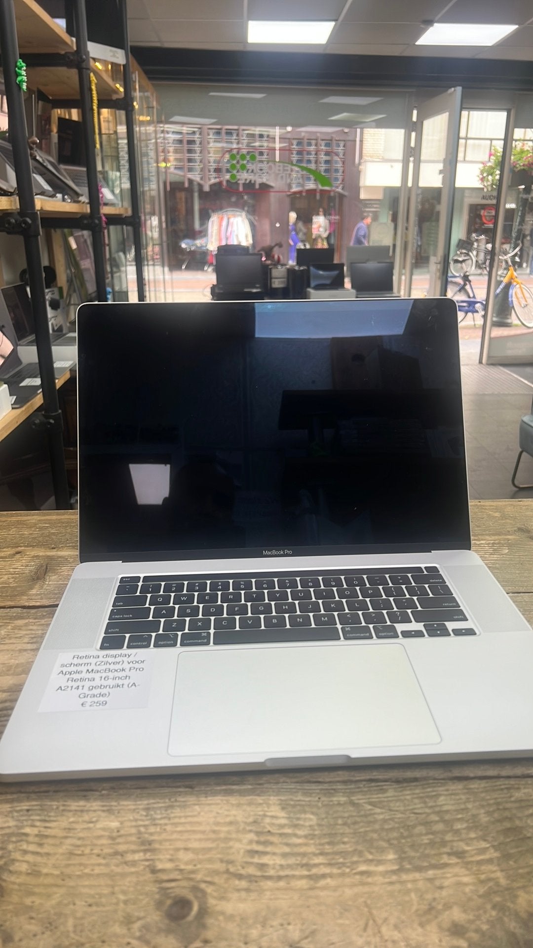 Scherm MacBook Pro Retina 16-inch A2141 gebruikt (A-Grade), Gebruikt, Ben, Ophalen of Verzenden, Rma@notebookandmore.nl