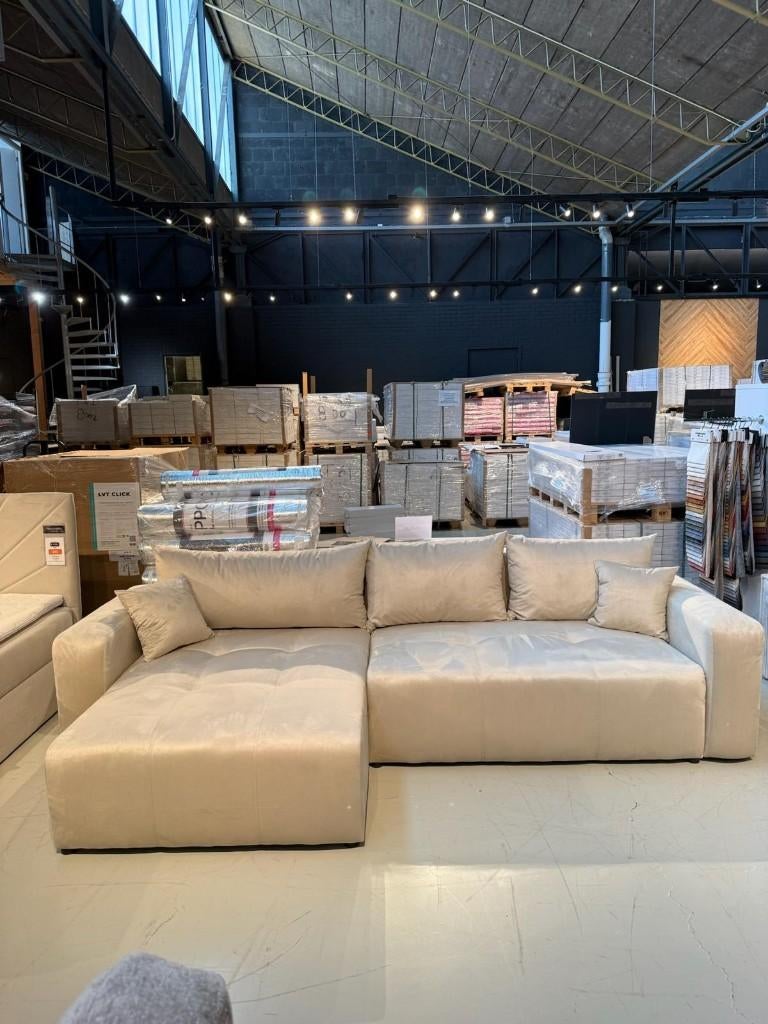 Voorraad | Hoekbank U-bank, slaapbank | Showroom Utrecht, Ophalen, 250 tot 300 cm, Info@trendvortex.com, 125 tot 150 cm