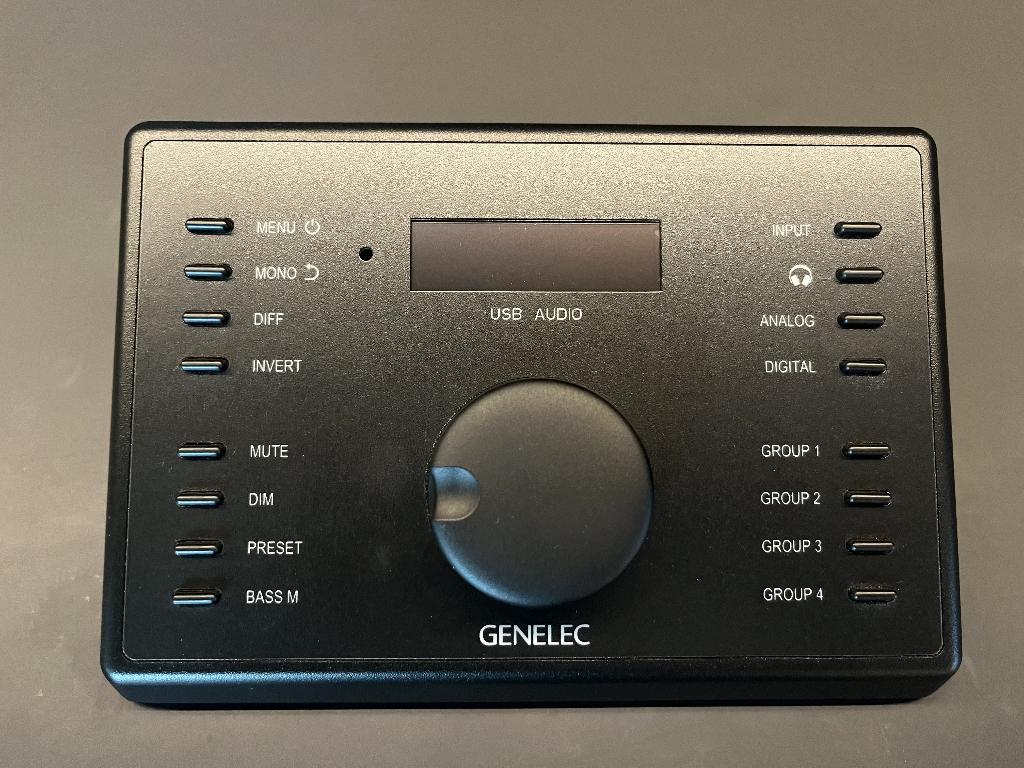 Genelec 9320A SAM Reference Controller, Audio, Tv en Foto, Luidsprekers, Zo goed als nieuw, Front, Rear of Stereo speakers, 120 watt of meer