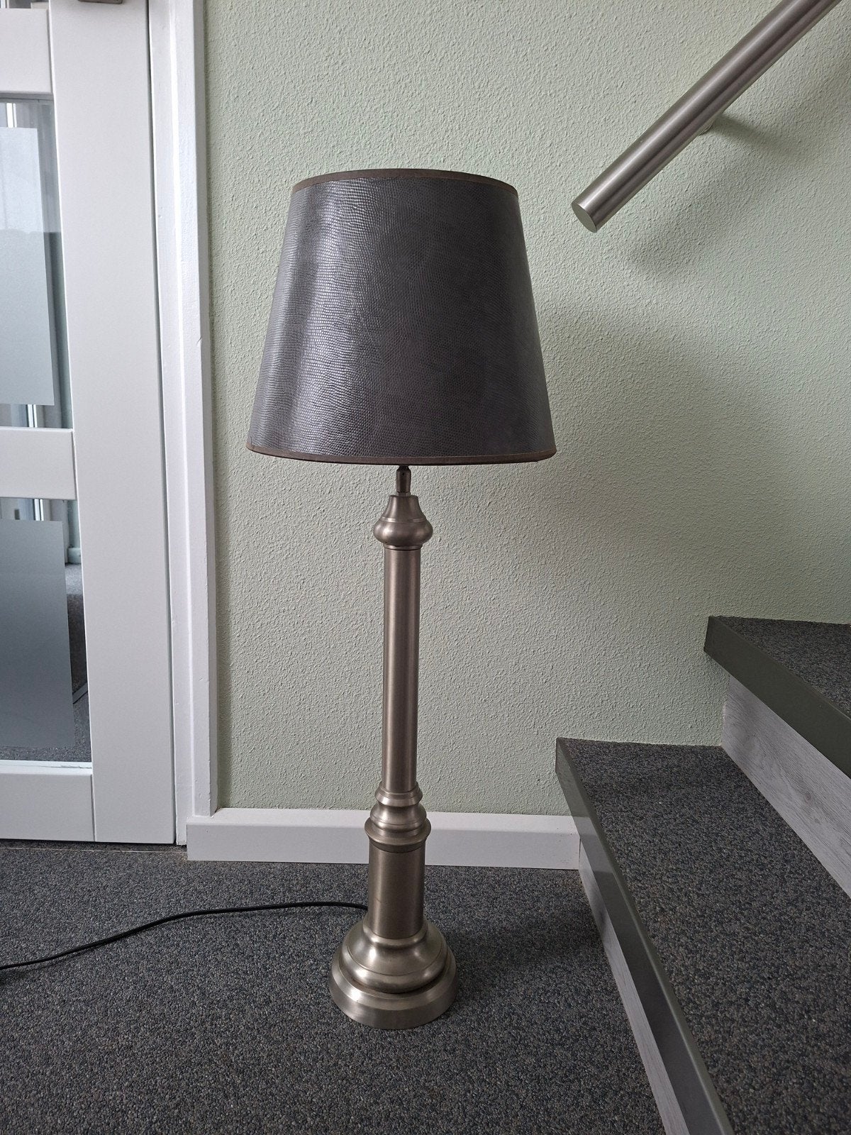 Designlamp met antraciet croco kap - 83 cm hoog, Huis en Inrichting, Lampen | Vloerlampen, Ophalen of Verzenden, Zo goed als nieuw