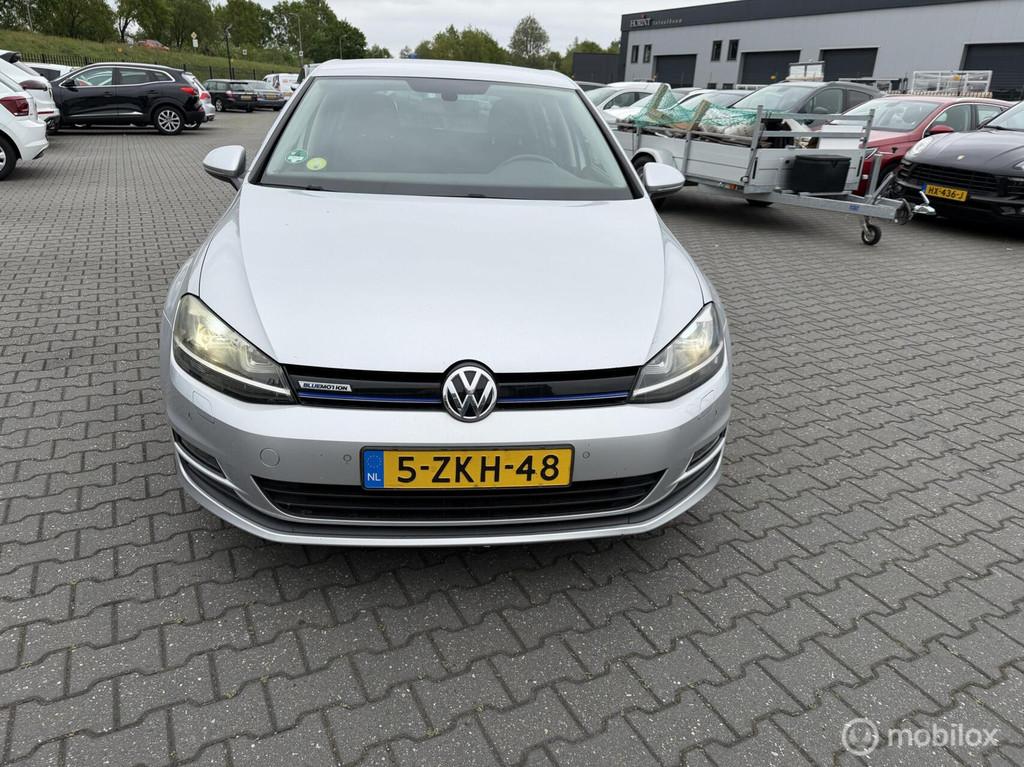 Volkswagen Golf 1.6 TDI Highline BlueMotion clima, Auto's, Voorwielaandrijving, Euro 5, Stof, Gebruikt