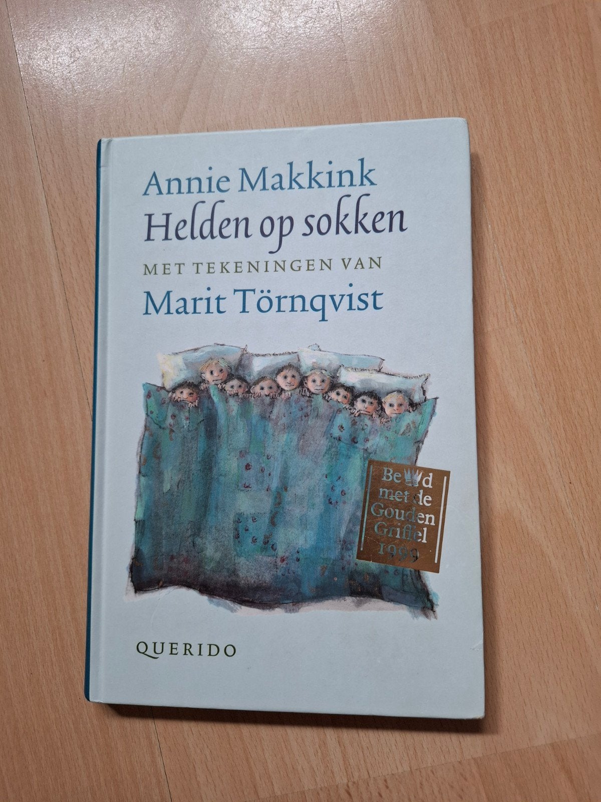 Annie Mankink Helden op sokken, Ophalen of Verzenden, Fictie algemeen