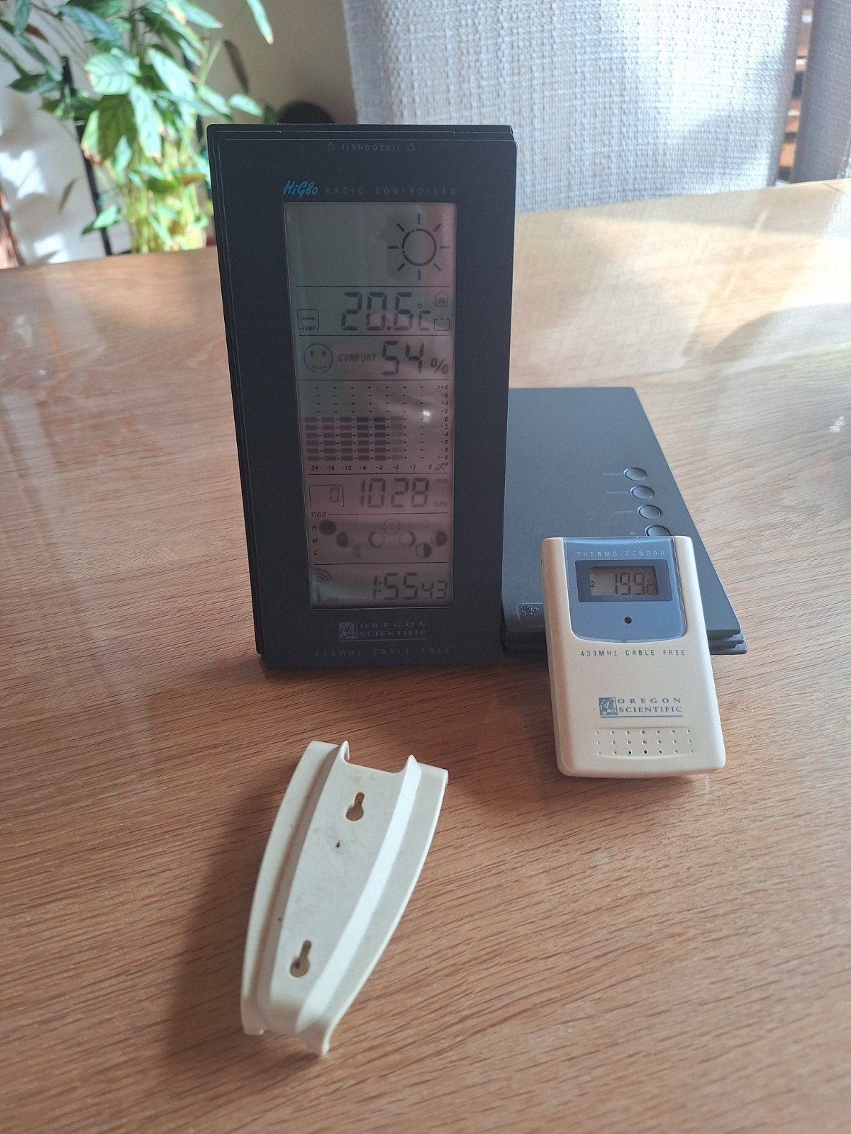 Goed werkend weerstation met binnen- en buitensensor, Ophalen, Gebruikt, Weerstation