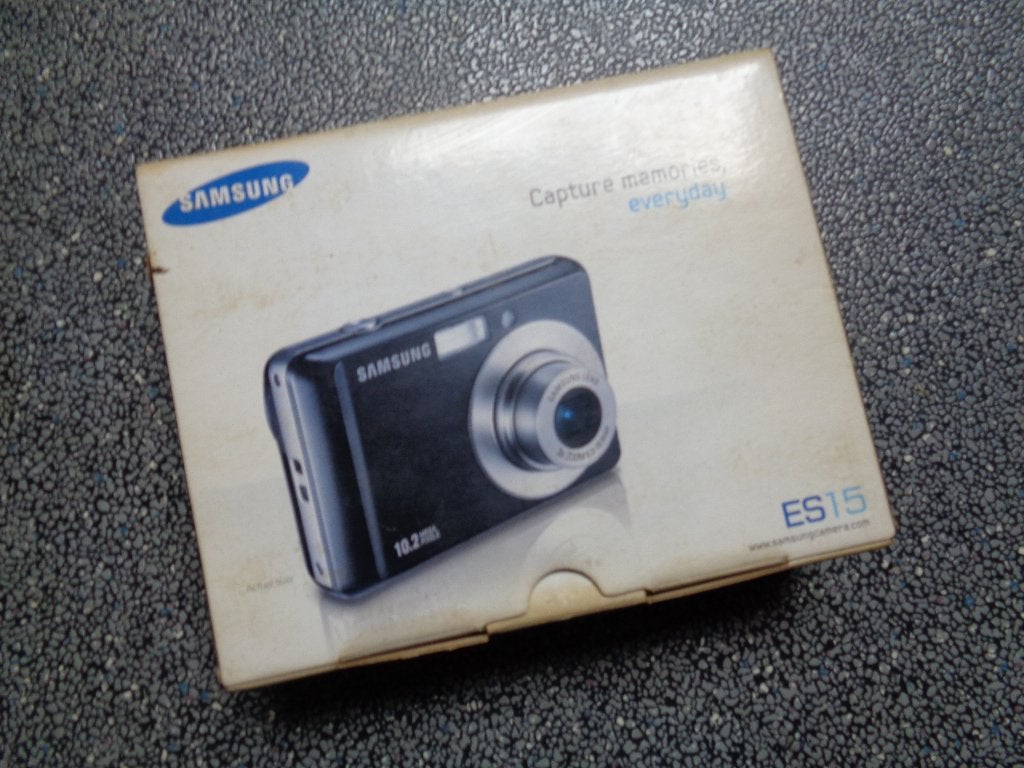 Samsung ES-15 fotocamera, Ophalen of Verzenden, Refurbished, Canon, 8 keer of meer
