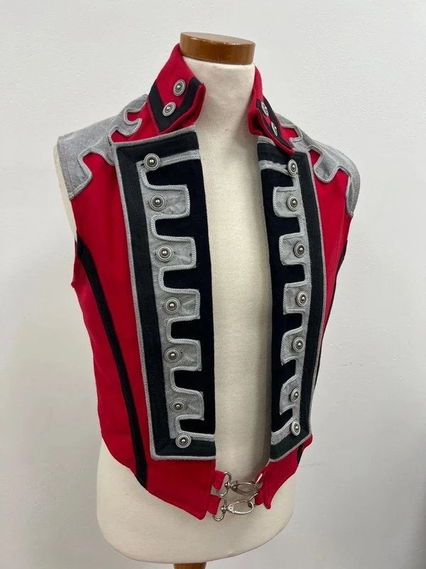 Steampunk vest rood zwart grijs xs t/m 5xl, Nieuw, Overige maten, Ophalen of Verzenden, Overige thema's