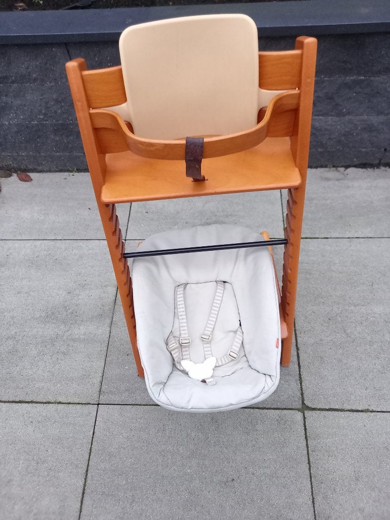 Stokke Tripp Trapp stoel, met newbornset en babyset, Ophalen, Gebruikt, Meegroeistoel, Stoelverkleiner