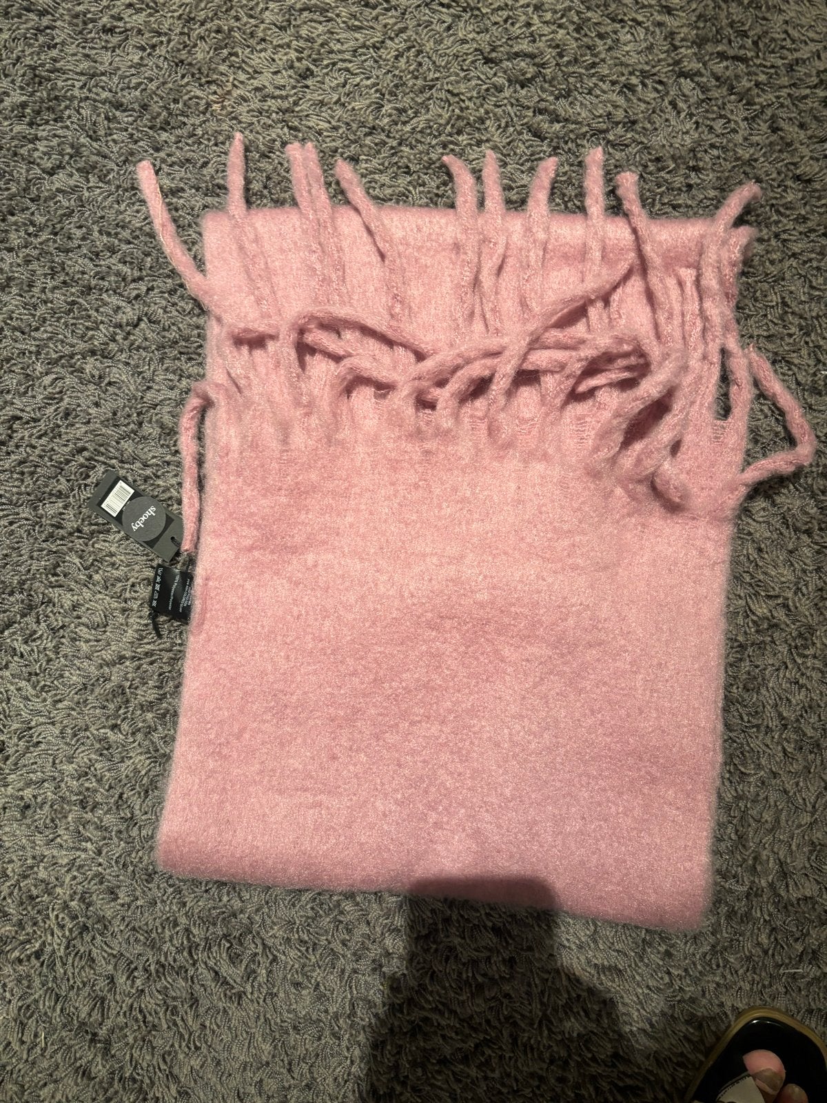 Roze Shoeby Sjaal - Nieuw met kaartjes, Ophalen of Verzenden, Nieuw, Sjaal