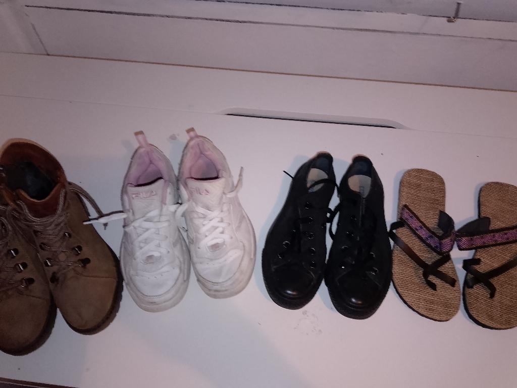 Pakket Meisjes/Dames Schoenen Maat 35/36 (4 Paar), Gebruikt, Meisje, Schoenen, Ophalen of Verzenden