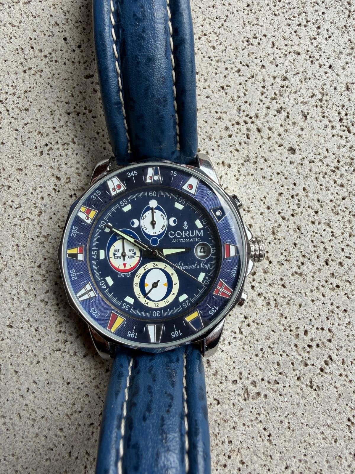 Corum, Antiek en Kunst, Antiek | Klokken, Ophalen of Verzenden