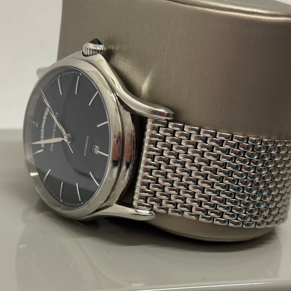 Emporio Armani Swiss Men's Automatic ARS3500, Emporio Armani, Zo goed als nieuw, Support@emporioarmani.com, 3-5 Via Borgonuovo
Milan 20121
Italy