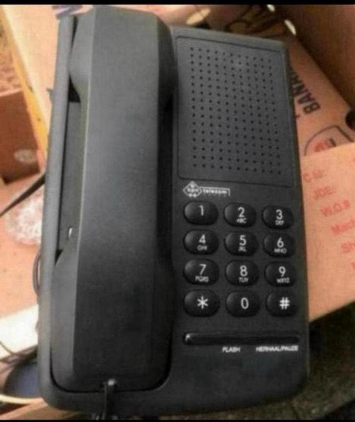 Retro : Telefoon en/ of ( reis) Wekker (s) - Broodtrommel, Ophalen of Verzenden