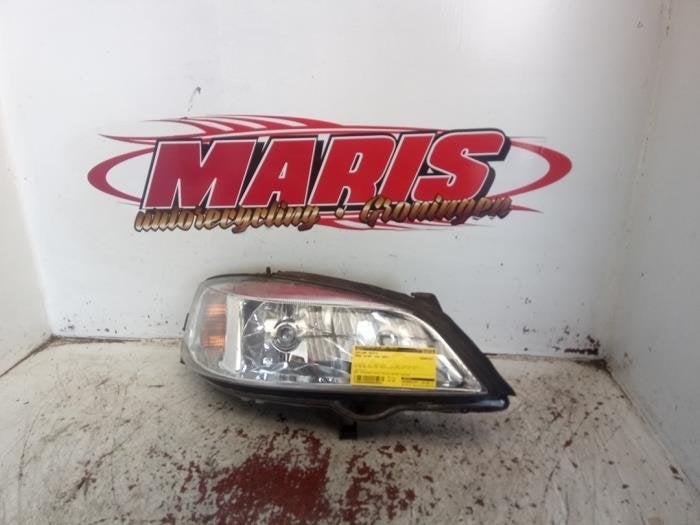 Koplamp rechts van een Opel Astra, Gebruikt, -, -, Opel