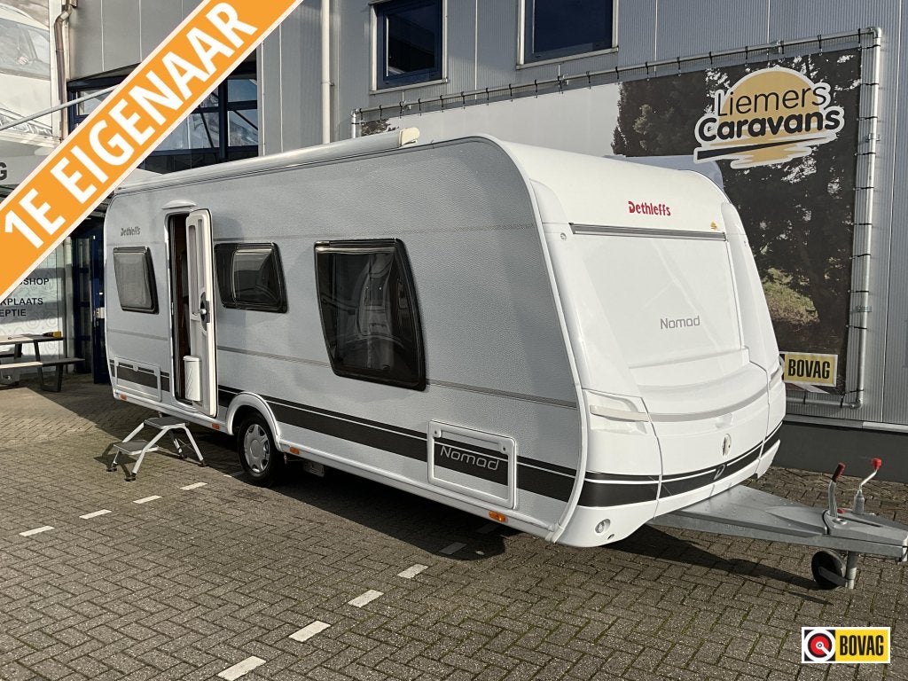 Dethleffs Nomad 530 DR QUEENSBED-MOVER-LUIFEL, Rondzit, Bedrijf, Overige typen, 1250 - 1500 kg