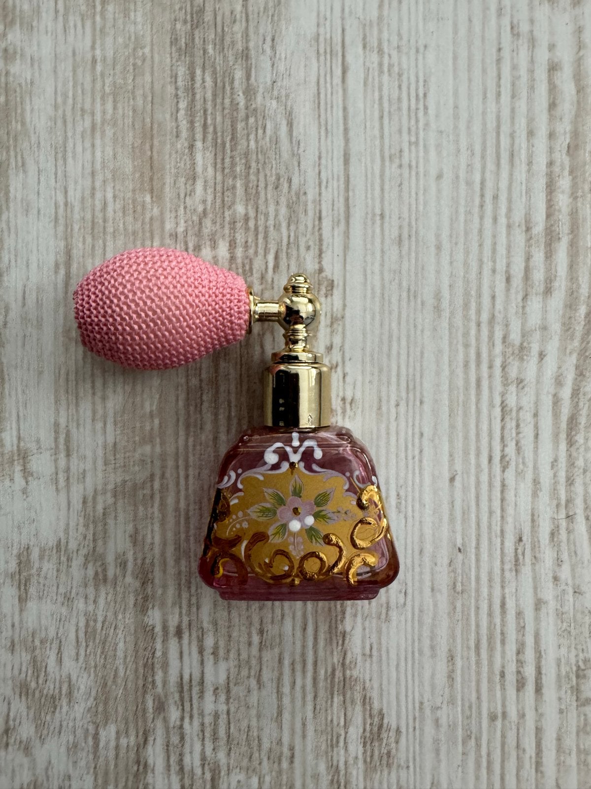 Vintage parfumflesje met pompje - Roze en goud, Ophalen of Verzenden, Nieuw, Parfumfles