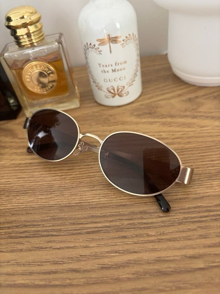 Tory Burch Zonnebril - Elegant en Stijlvol, Overige merken, Zonnebril, Bruin, Ophalen of Verzenden