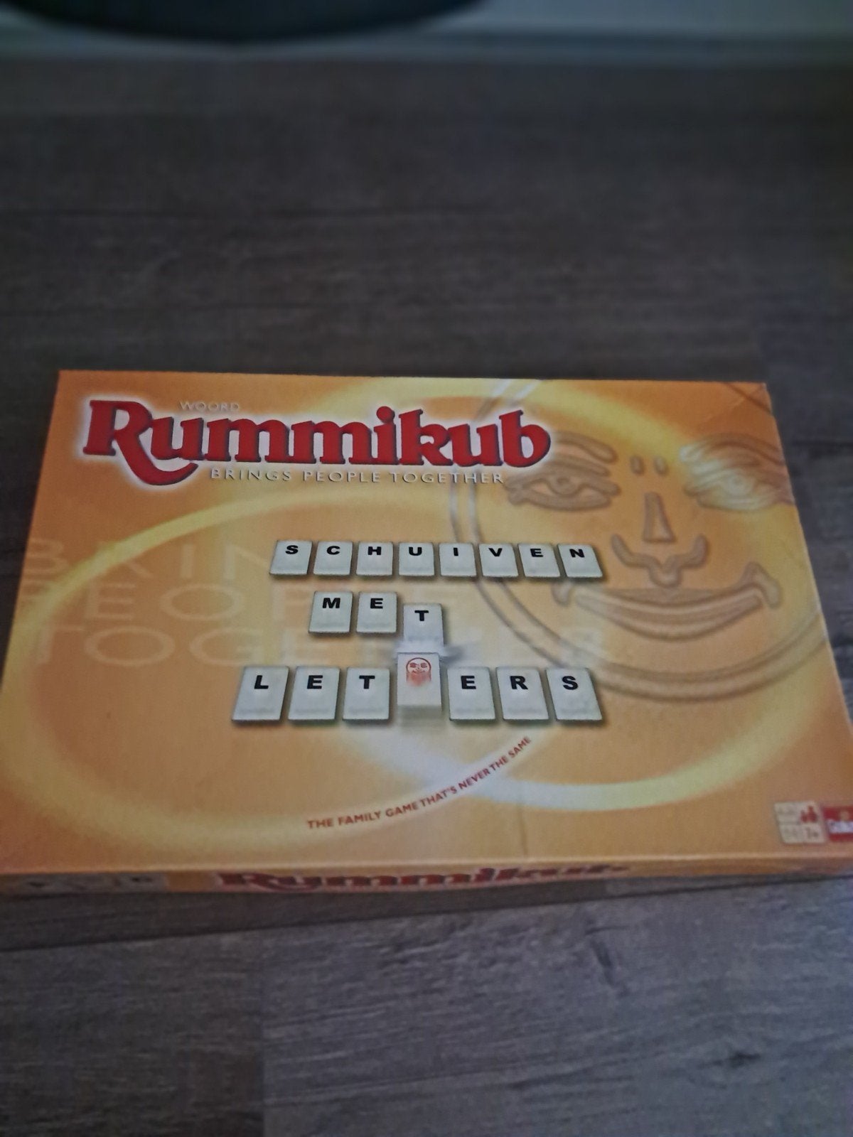 Rummikub met letters zgn spel, Hobby en Vrije tijd, Gezelschapsspellen | Bordspellen, Drie of vier spelers, Ophalen, Zo goed als nieuw