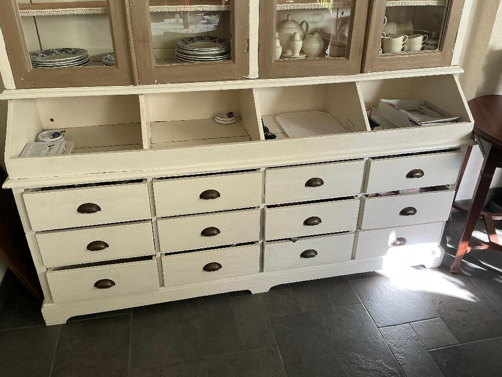 Buffetkast, Ophalen, Met plank(en), Gebruikt, 150 tot 200 cm