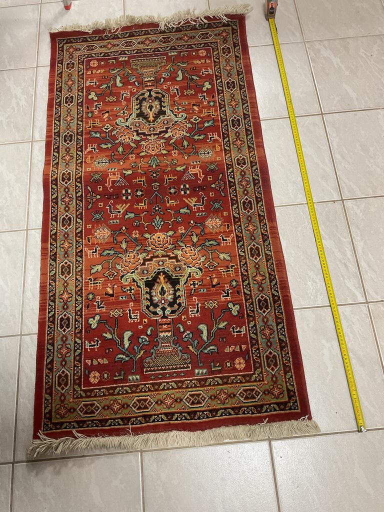 Oosters tapijt, rood met gedetailleerd patroon, Gebruikt, 100 tot 150 cm, Rechthoekig, Rood