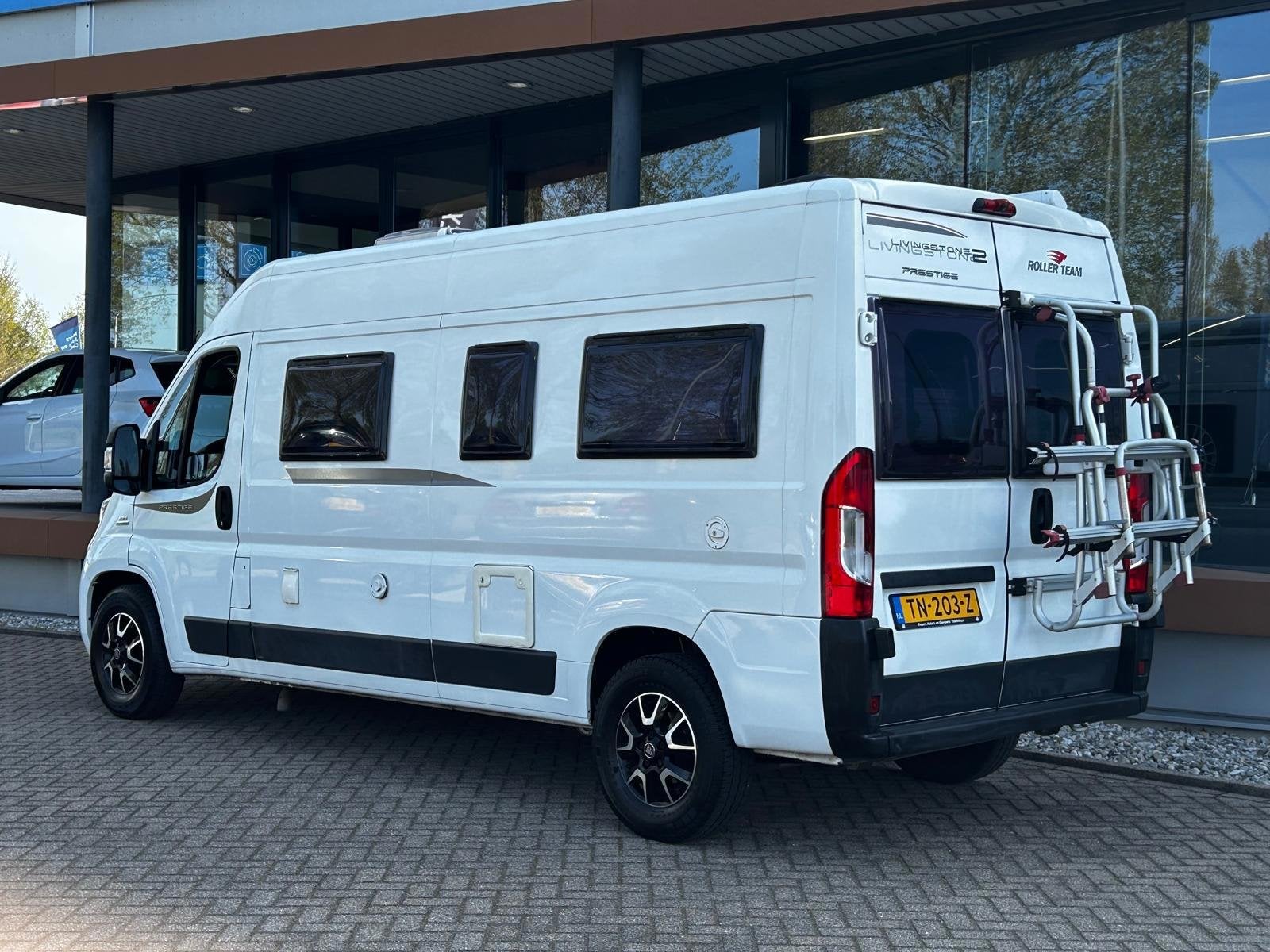 Roller team LIVINGSTONE 2 / CAMERA / LUXE BEKLEDING /, Caravans en Kamperen, Campers, Overige merken, Airconditioning, Bedrijf