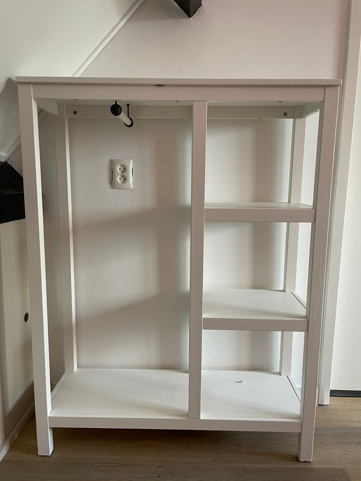 Nette vakkenkasten wit van kleur, Ophalen, Zo goed als nieuw, 25 tot 50 cm, 50 tot 100 cm