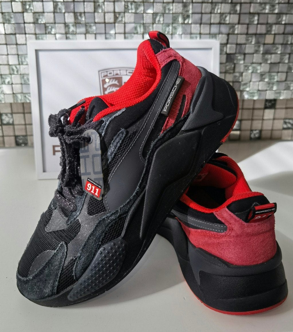 Origineel porsche 911 turbo schoenen bij puma  Maat :42,5, Ophalen of Verzenden, Zo goed als nieuw, Porsche, Sportschoenen