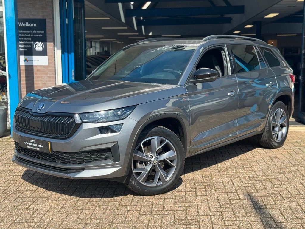 Skoda Kodiaq 1.5 TSI Sportline Business 7p., Auto's, Skoda, 1566 kg, 4 cilinders, 150 pk, 14 km/l