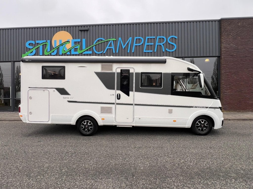Adria Sonic 700 DC AUTOMAAT, Caravans en Kamperen, Campers, Fiat, Bedrijf, Diesel, Adria