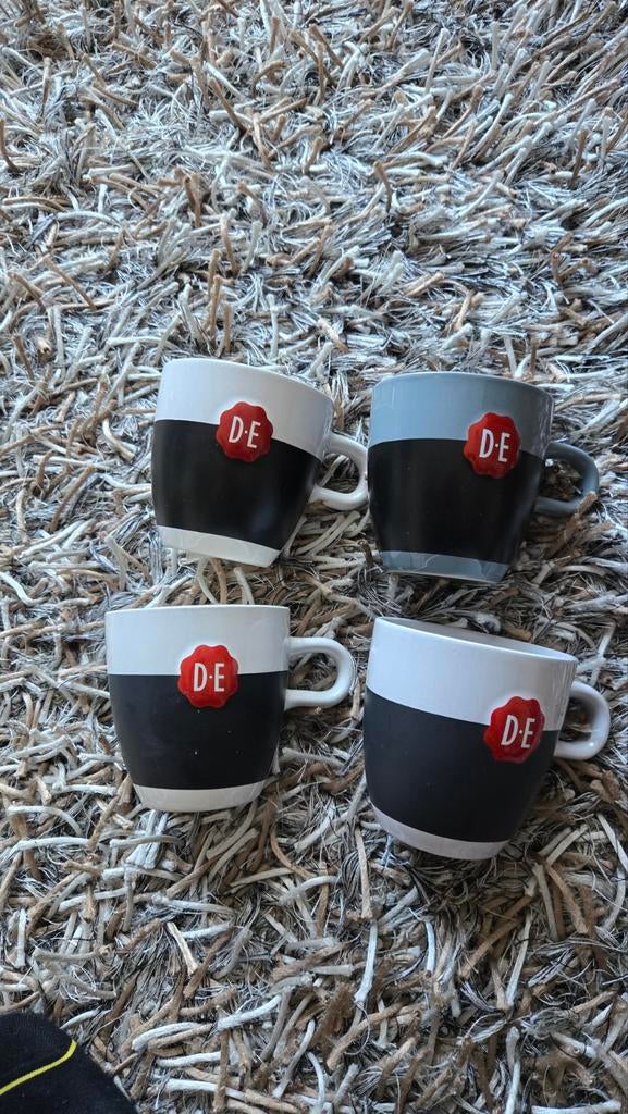 Douwe egberts mokken voor cappuccino, Ophalen of Verzenden, Zo goed als nieuw, Overige stijlen, Kop(pen) en/of Schotel(s)