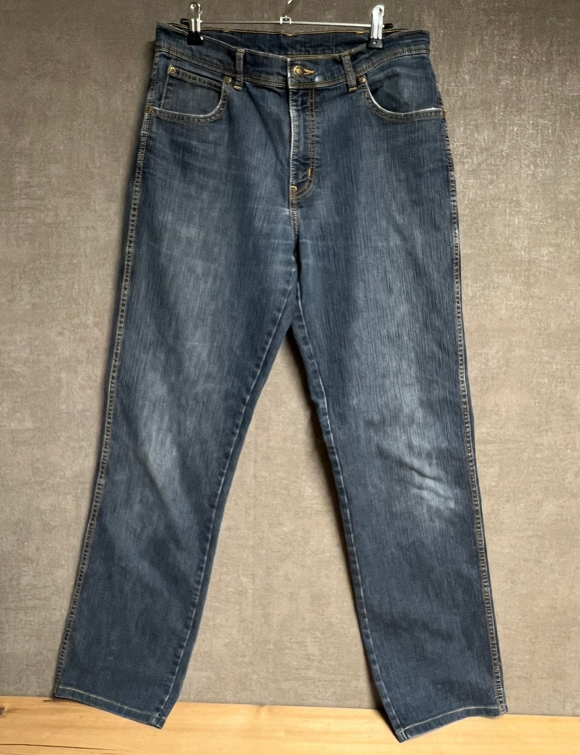 Wrangler jeans, Ophalen of Verzenden, Zo goed als nieuw, Blauw, W33 - W34 (confectie 48/50)