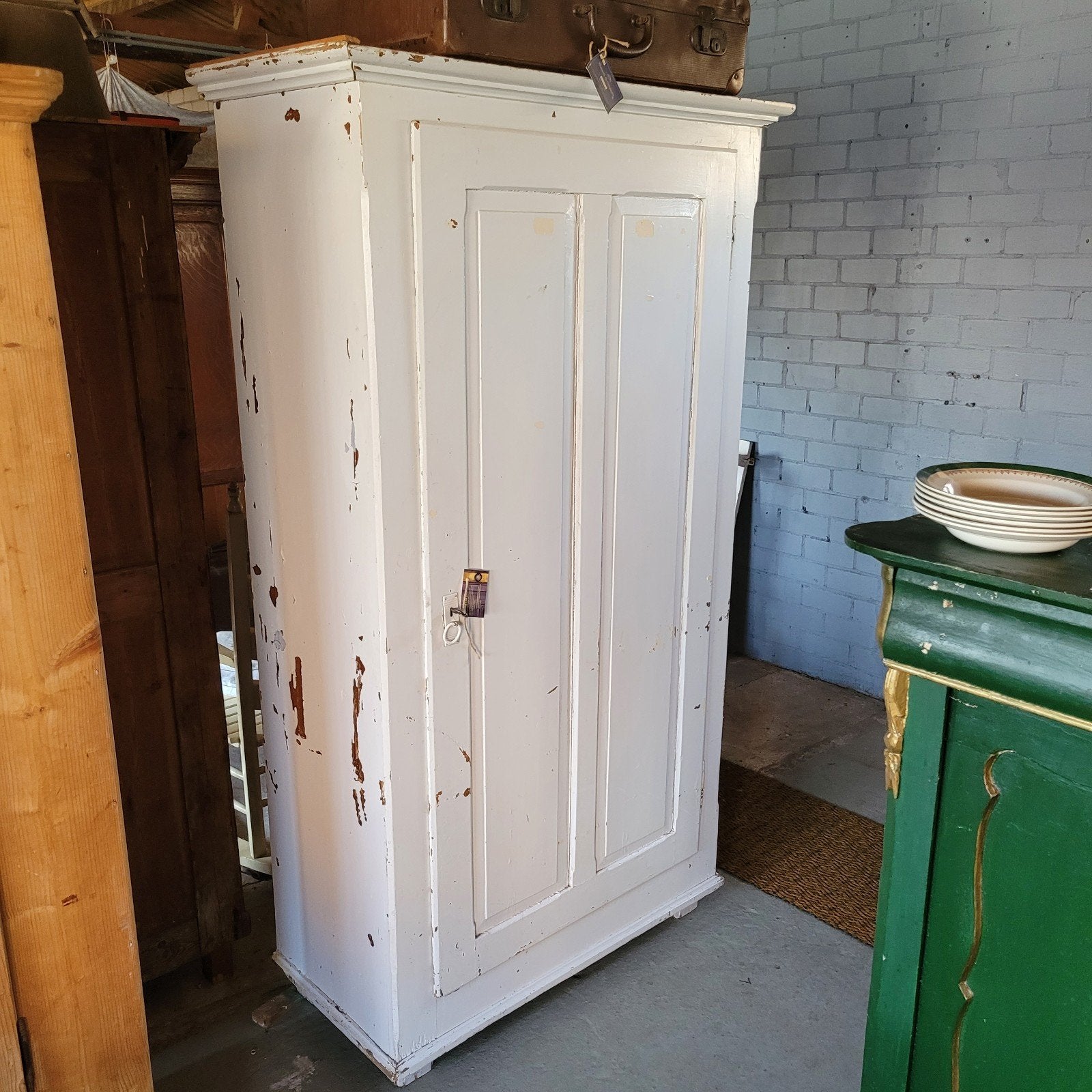 Brocante oude kast eendeurskast servieskast, Ophalen