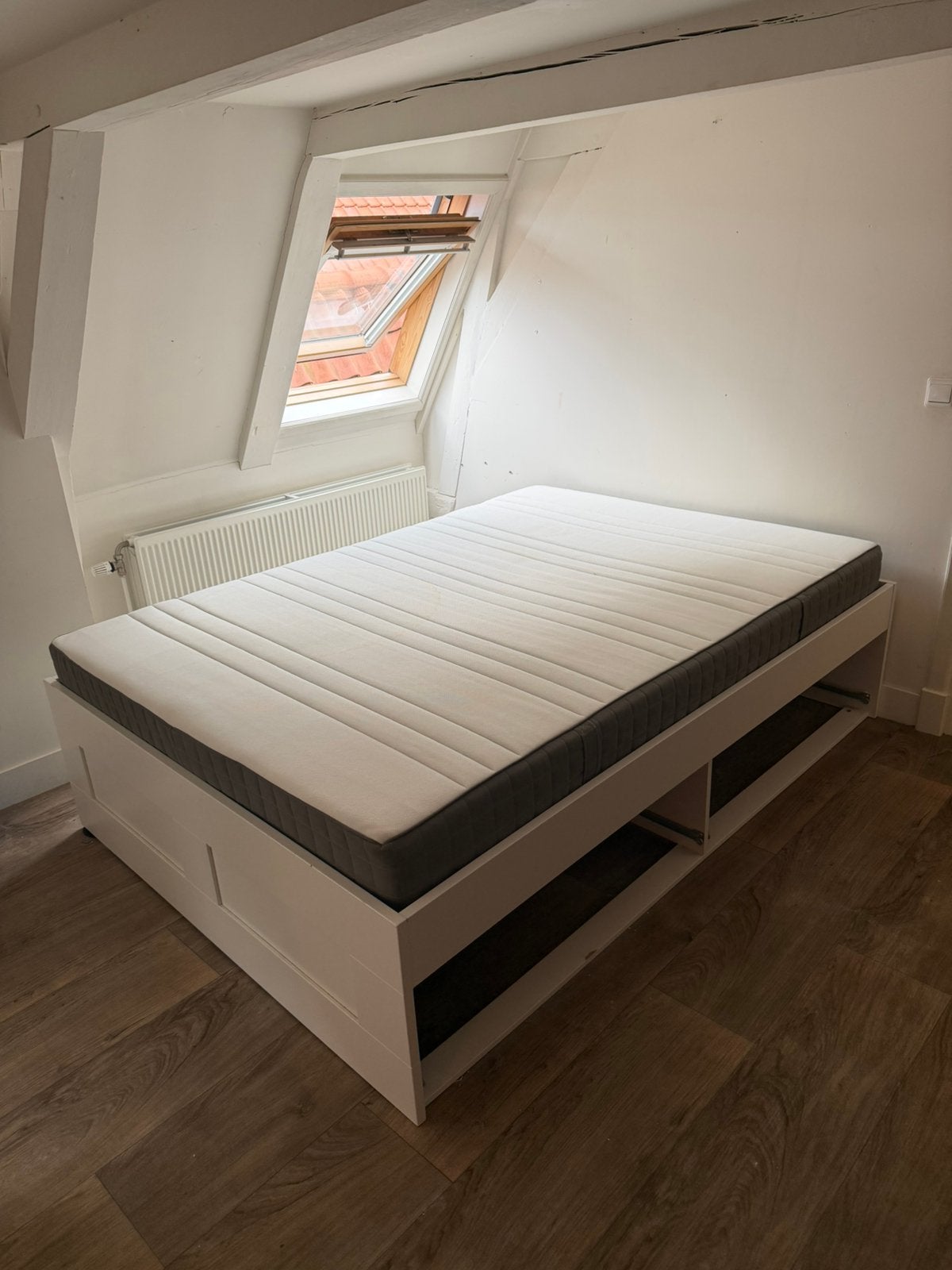 Ikea Brimnes bedframe + matras (amsterdam), Ophalen, Gebruikt, Wit, Tweepersoons